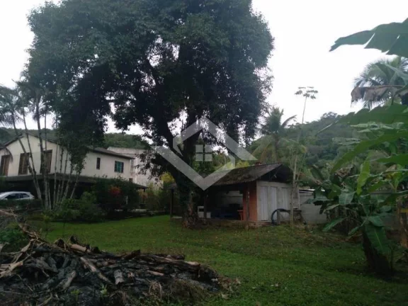 Imagem Casa de 5 Quartos (1 Suíte) em Terreno com 1570 M², Rgi. Ilha De Guaratiba