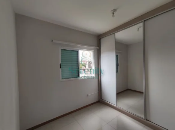 Imagem Apartamento à venda no Edifício Costa do Sol - Próximo a Avenida Maringá - Colégio Marista - 3 dormitórios - 1 Suíte - 1 Vaga - R$370.000,00 - Londrina - PR