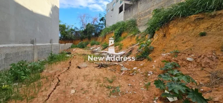 Imagem Terreno escriturado em Vera Cruz, com vista deslumbrante e ótima valorização para quem deseja construir a casa dos sonhos!