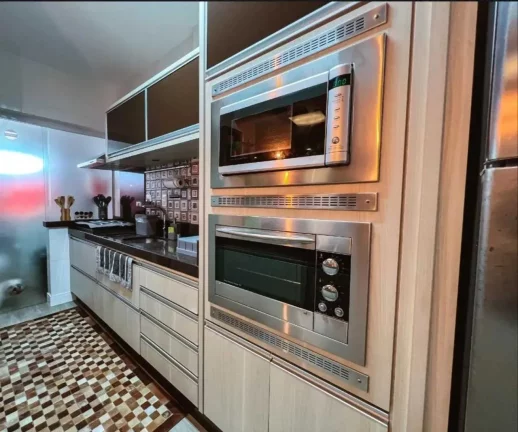 Imagem Apartamento mobiliado com 3 dormitórios sendo 1 suítes e 1 vagas de garagem em Itajaí