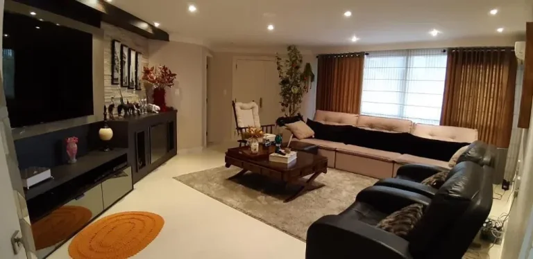 Imagem APARTAMENTO com 4 dormitórios à venda com 387m² por R$ 2.200.000,00 no bairro Conradinho - GUARAPUAVA / PR