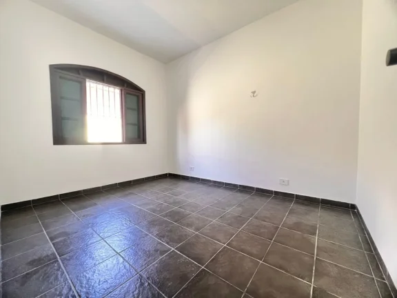 Imagem Casa para Venda em Praia Grande, Florida Mirim, 3 dormitórios, 1 suíte, 3 banheiros, 5 vagas