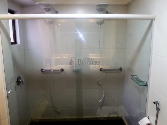 Imagem Apartamento quadra mar com 5 suítes em Balneário Camboriú