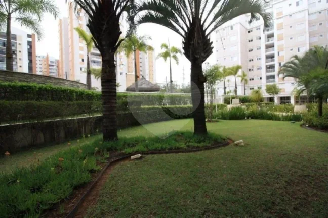 Imagem Cobertura à venda ou para alugar com 3 quartos, sendo 1 suíte, no condomínio Paradiso, São Paulo - SP