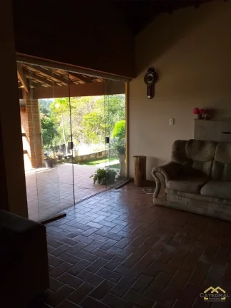 Imagem Chácara a Venda com 1.200m² com 02 Quartos - Bairro Soares - Jarinu/SP