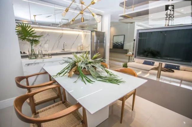 Imagem Apartamento a Venda no bairro São Francisco - Curitiba, PR