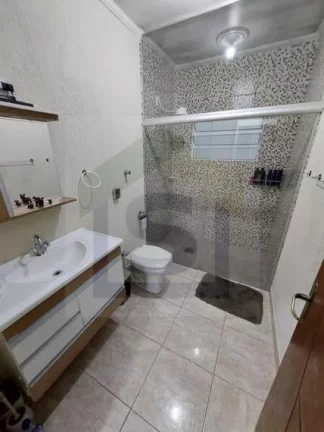 Imagem Casa em Botucatu - 490 m2 tr proximo ao Ginasio de esportes Municipal