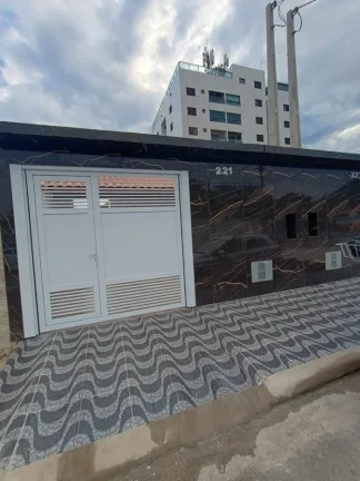 Imagem Casa para Venda em Mongaguá, Balneário Itaóca, 2 dormitórios, 1 suíte, 1 banheiro, 2 vagas