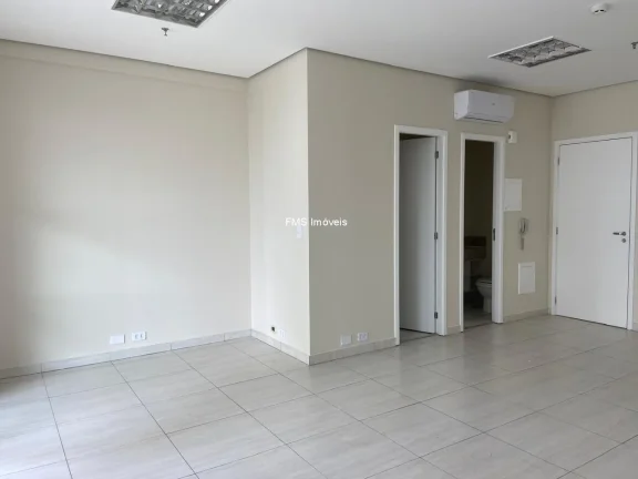 Imagem Imóvel com renda em Moema - Sala 43m2