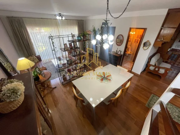 Imagem Casa Sobrado 3 quartos (1 suíte), 4 vagas, Jardim das Colinas - Sjc.