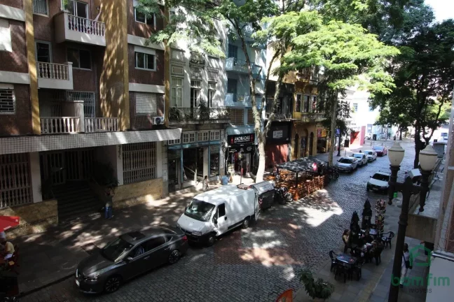 Imagem Ponto comercial para aluguel, para resturante, Centro Histórico, Porto Alegre/RS. - LO2474-CII