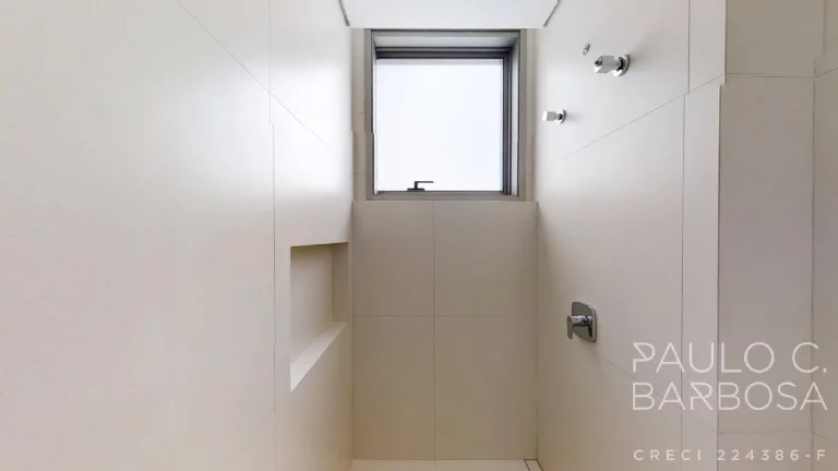 Imagem Apartamento à venda Itaim - 3 Suítes - 4 Vagas - 244m²