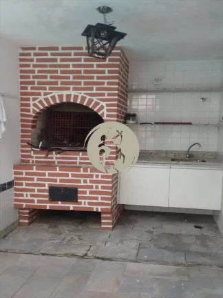 Imagem Sobrado a venda em bairro nobre em Santos