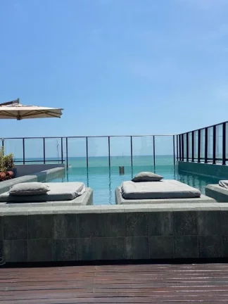 Imagem Flat no Bessa: Conforto, Luxo e Alta Rentabilidade a 50m da Praia!