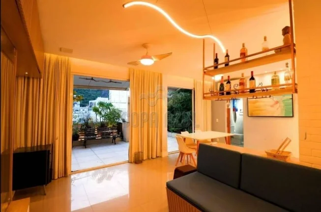Imagem Copacabana - Residencial › Apartamento com 4 quarto(s) a Venda