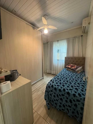 Imagem Casa ampla com piscina, 5 dormitórios sendo 2 suítes no bairro São Vicente em Itajaí/SC