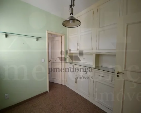 Imagem Apartamento amplo bem distribuído, com terraço, living para 03 ambientes, bem arejado e iluminado,...
