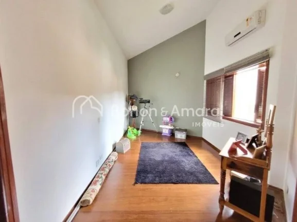 Imagem Casa no Condomínio Santa Margarida à Venda em Campinas S.P.