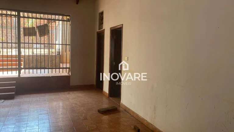 Imagem Casa com 3 dormitórios para alugar, 170 m² por R$ 4.500,00/mês - Setor Central - Itumbiara/GO