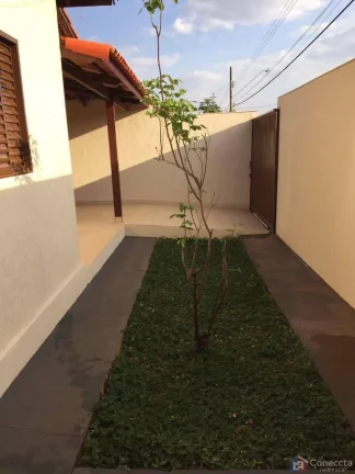 Imagem Casa à Venda no Bairro Eldorado em Patos de Minas – 3 Quartos, Quintal Amplo, R$ 355 mil