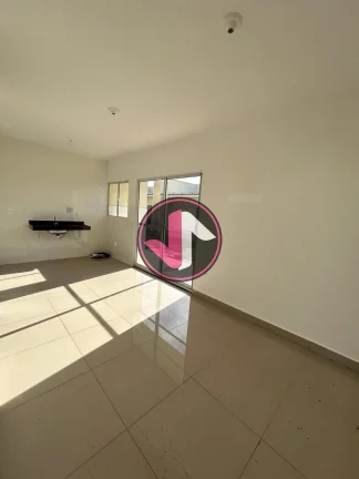 Imagem A casa dos seus sonhos está à venda em Cuiabá, no bairro Parque Geórgia. Localizada no Condomín...