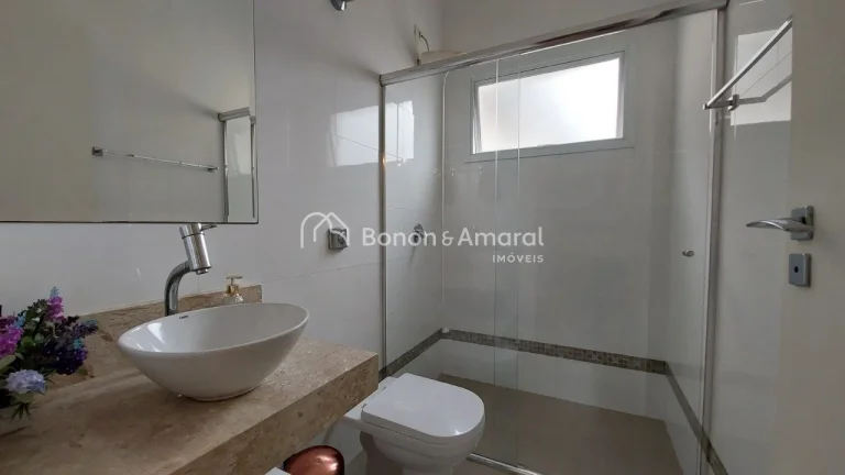 Imagem Casa para á venda em Condomínio em Valinhos com 237 mts num terreno de 307 mts.

Proprietários an...