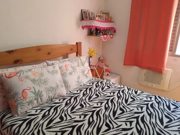Imagem Apartamento a venda na Ponta da Praia com 1 dormitório de 50m.