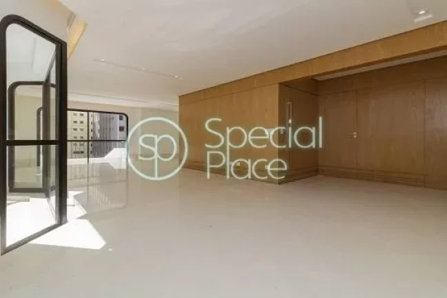 Imagem Lindo apartamento com 293m2 de área privativa, 4 dormitórios ( 2 suítes) e 3 vagas na garagem. Ap...
