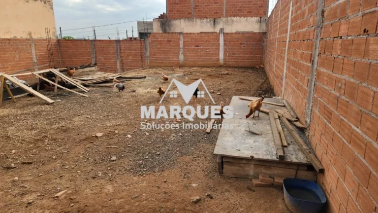 Imagem Terreno de esquina com 137,60m2
