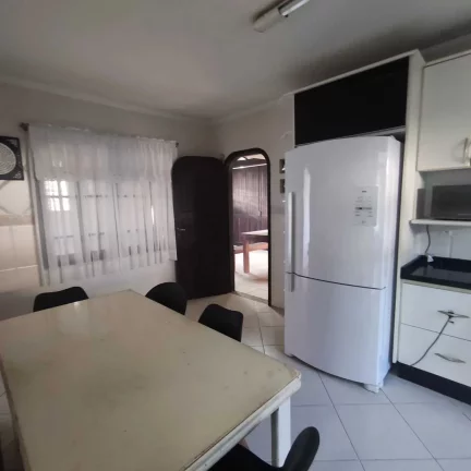 Imagem Casa averbada com 3 dormitórios sendo 1 suíte e 2 vagas de garagem em Joinville