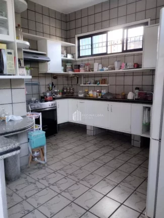 Imagem Casa duplex pronta para morar, 5 dormitórios à venda por R$ 850.000,00 - Nossa Senhora das Graças - Teresina/PI