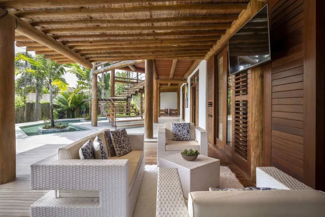 Imagem Casa de luxo à venda em Trancoso/BA com alta rentabilidade na locação — oportunidade exclusiva para investidores.