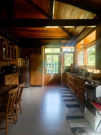 Imagem Casa e Terreno à venda em São José dos Campos/SP.