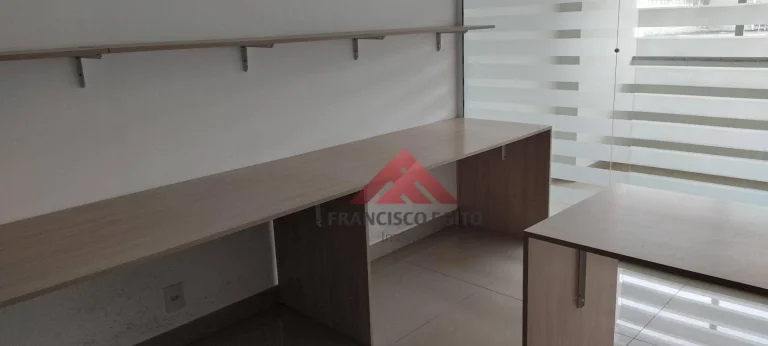 Imagem Sala comercial no Jardim Icaraí com 30m², perto de todo comércio do Largo do Marrão
