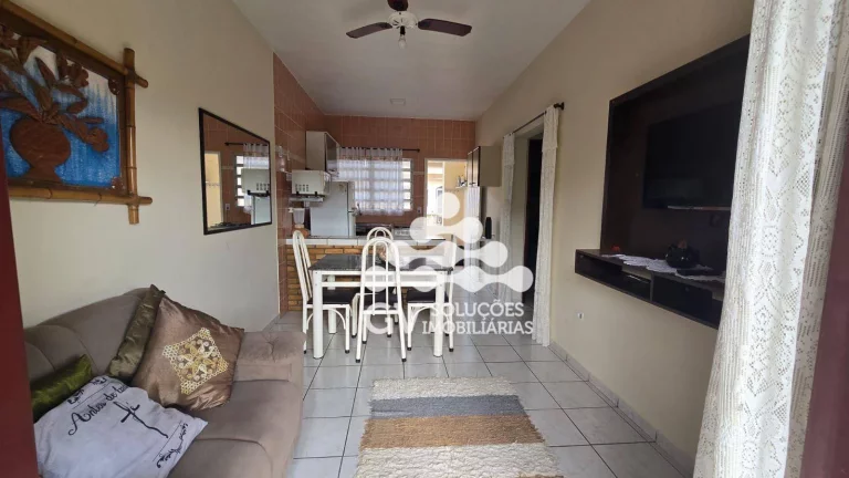 Imagem Apartamento com 2 dormitórios à venda, 45 m² por R$ 300.000,00 - Praia da Maranduba - Ubatuba/SP