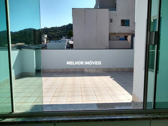 Imagem Sobrado á Venda com 03 Suítes no Ariribá em Balneário Camboriú - SC