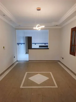 Imagem CASA COM 123.5 m² - BALNEARIO MARACANA - PRAIA GRANDE SP