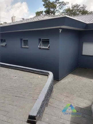 Imagem LINDA MANSÃO RECEM CONSTRUIDA COM 4 DORMITÓRIOS E 4 VAGAS NA SAÚDE !!!
