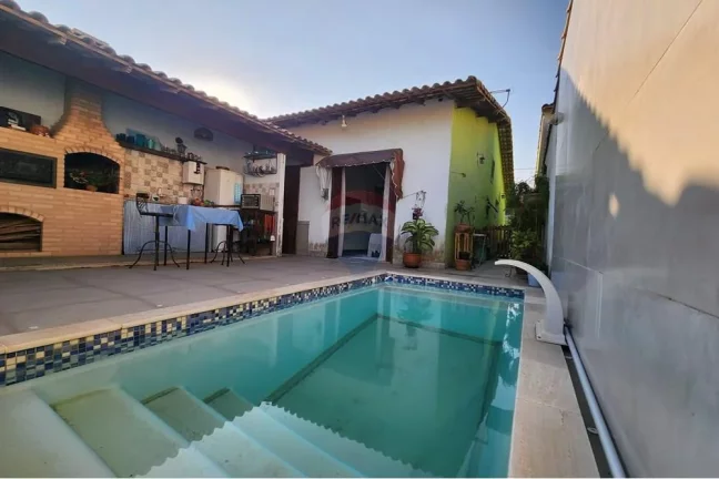 Imagem Casa 2 quartos, 70m com piscina, em itaipuaçu no Jardim Atlântico Central.