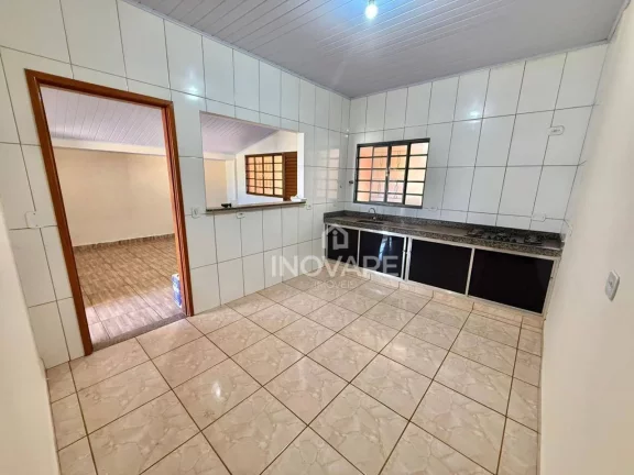 Imagem Casa com 4 dormitórios à venda, 133 m² por R$ 270.000,00 - Jardim Leonora Ll - Itumbiara/GO