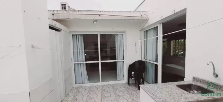 Imagem Cobertura 2 dorm. c/ garagem Porto Alegre/RS - AP2371