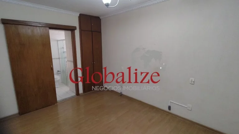 Imagem Apartamento à venda com 3 dormitórios em prédio de frente para praia em Santos