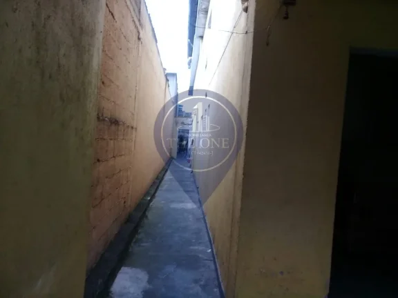 Imagem Imperdível Casa para renda à Venda em São Paulo-SP, Jardim Iva: 6 Quartos, 3 Salas, 3 Banheiros, 3 Vagas de Garagem - 230,00 m². Aproveite!