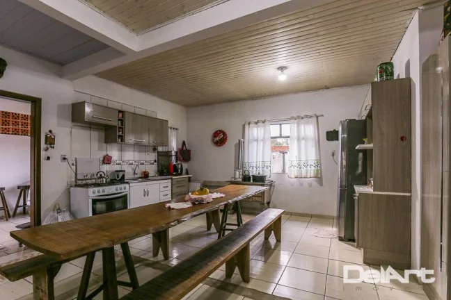 Imagem RESIDÊNCIA TÉRREA EM AMPLO TERRENO (600,00m2 - 15x40) - VILA MILITAR - 200,00m2 (aproximado) de CONSTRUÇÃO - R$ 460.000,00