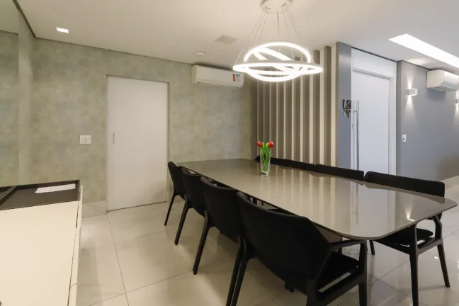 Imagem Apartamento para venda em Jardim Das Perdizes com 4 quartos, sendo 2 suítes , 241m2