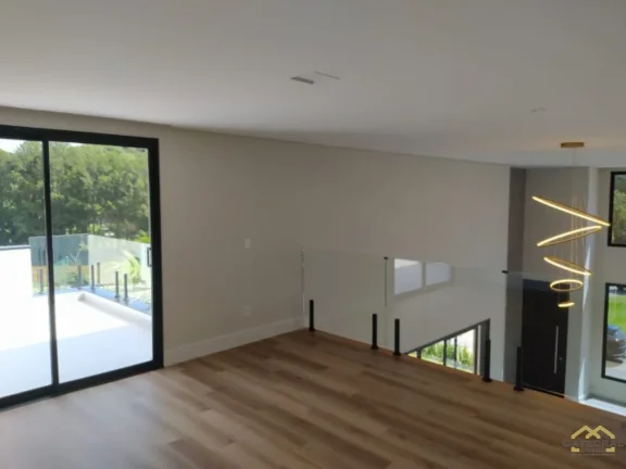 Imagem Casa Térrea com 3 suítes e 4 vagas cobertas no condomínio Brisas Jundiaí