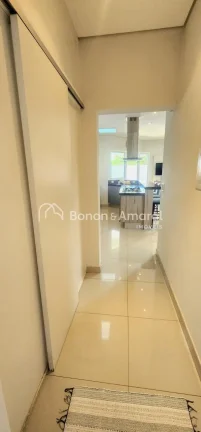 Imagem Linda Casa de Esquina, Toda Mobiliada - Oportunidade Imperdível!
