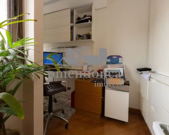 Imagem Apartamento 4 quartos, 5 vagas, 240 m2
