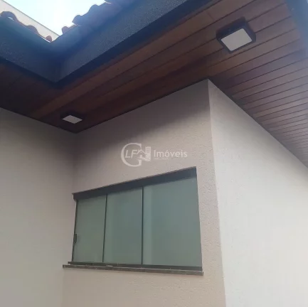 Imagem Imperdível oportunidade: Casa à venda em Campo Grande-MS, Vila Almeida. 3 quartos, 1 suíte, 1 sala, 2 banheiros, 1 vaga de garagem.