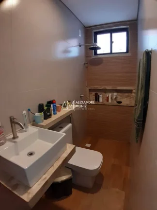 Imagem Casa plana à venda, Parquelandia, 2 suítes, próximo ao Carneiro do Ordones